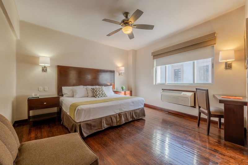 Standard King room
